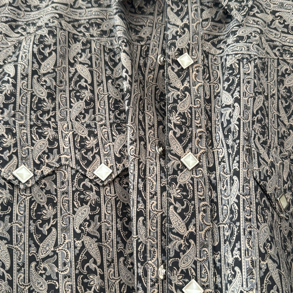 Like new Scully men’s large dress shirt - Picture 3 of 5